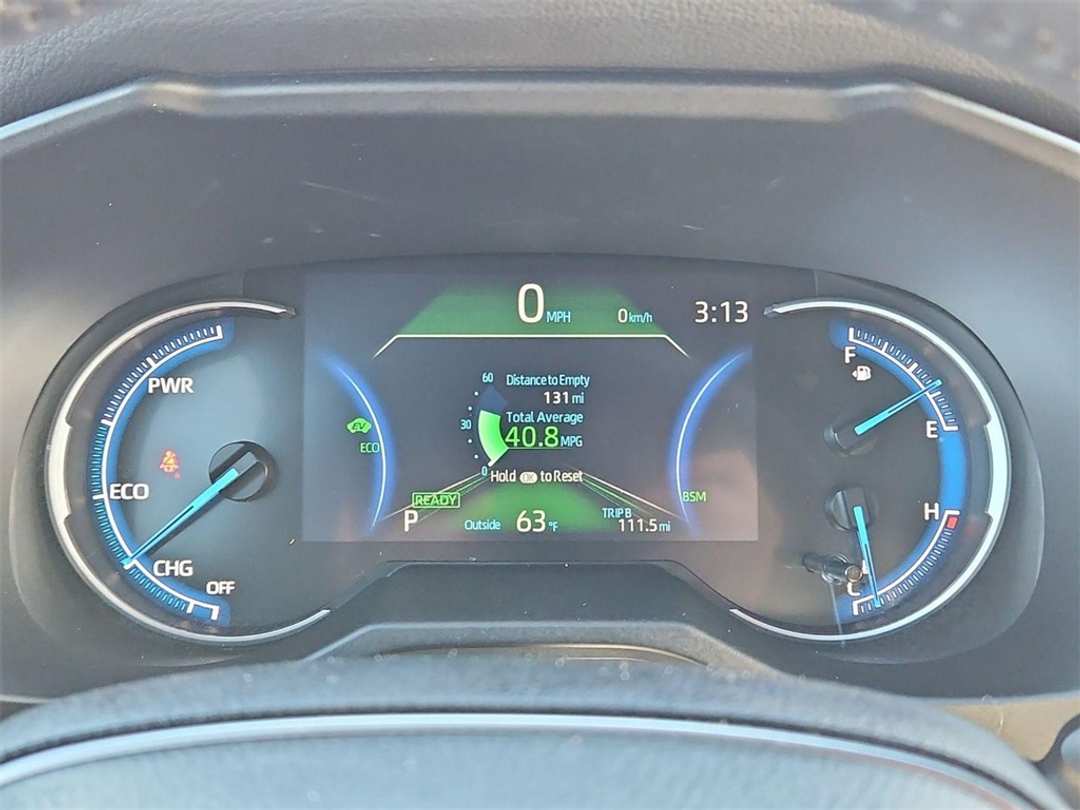 2023 Toyota Rav4 SE - Image 15