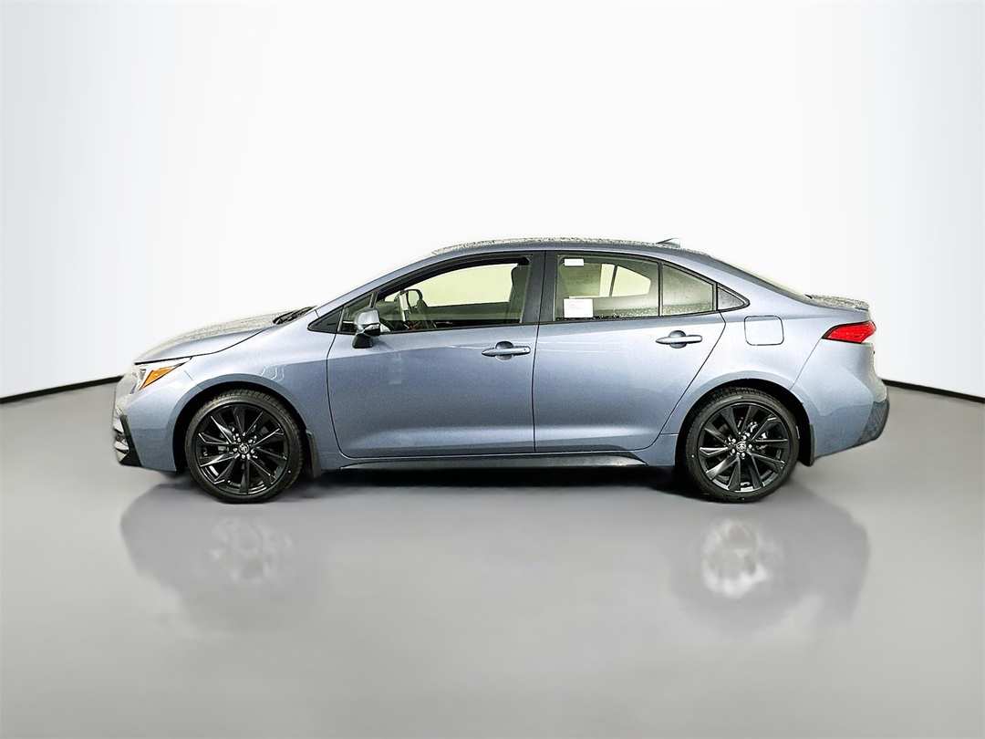 2026 Toyota Corolla SE - Image 4