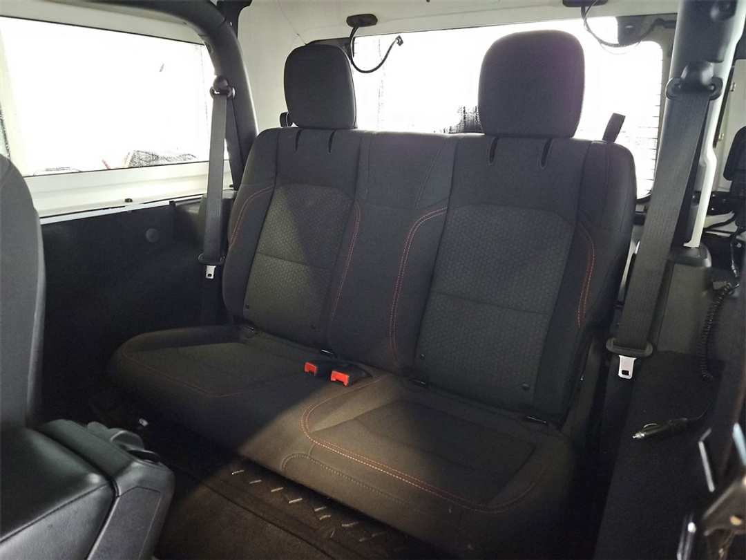 2020 Jeep Wrangler Rubicon - Image 23