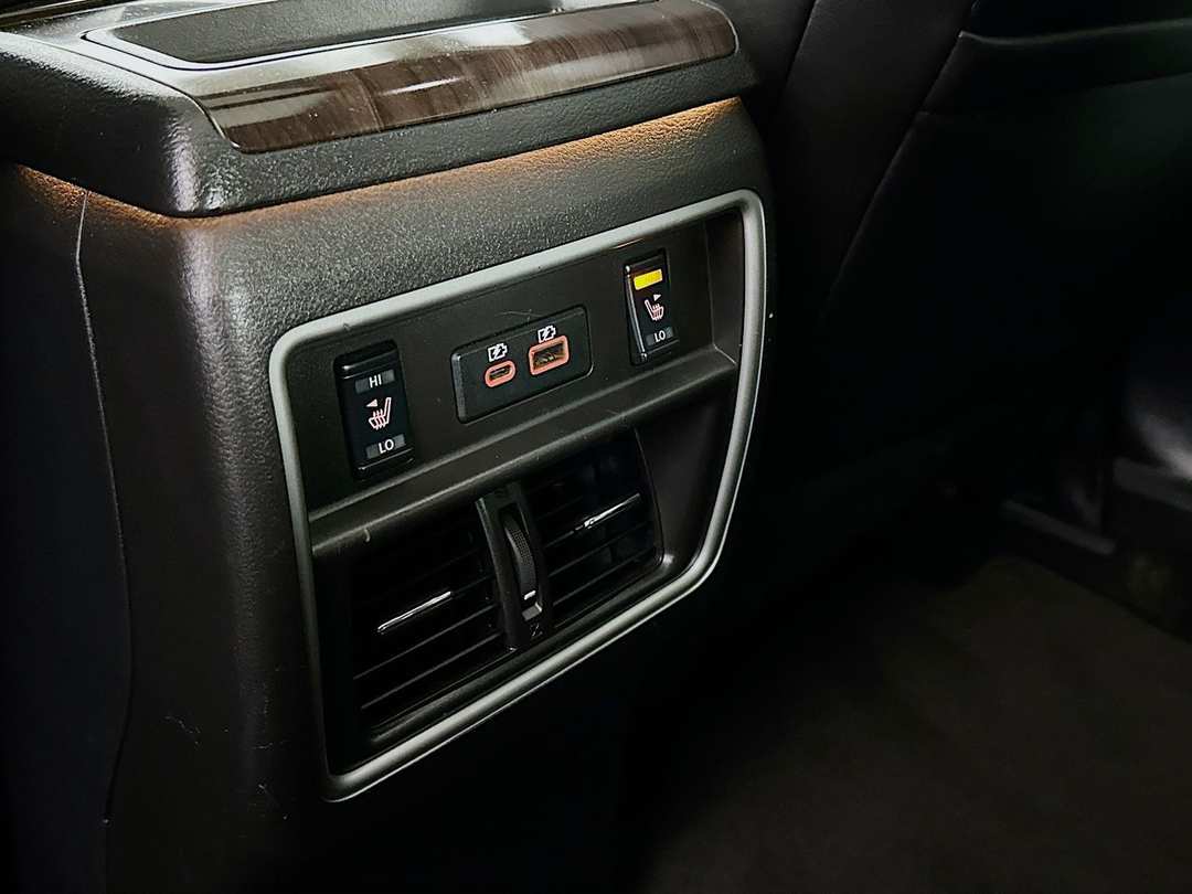 2019 Nissan Murano Platinum - Image 28