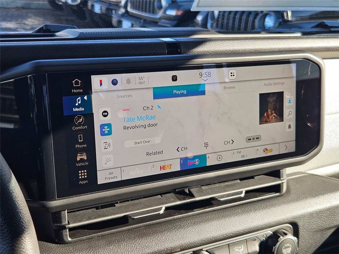 2026 Jeep Wrangler Sport - Image 19