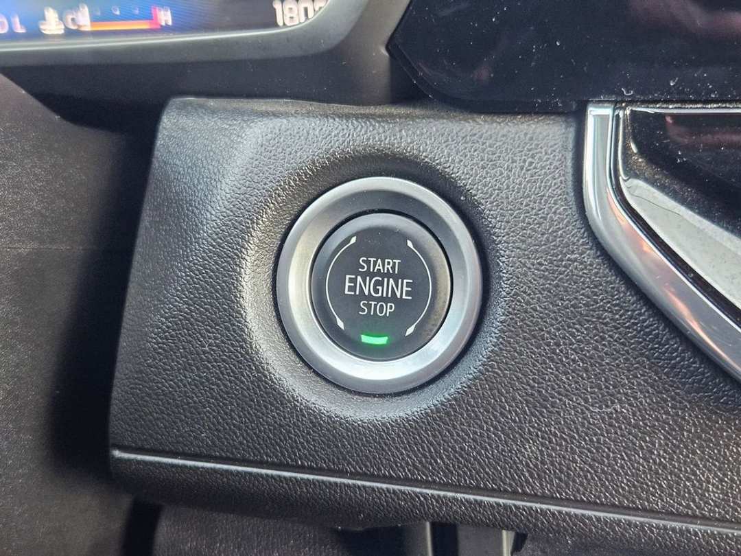 2024 Chevrolet Colorado Work - Image 17