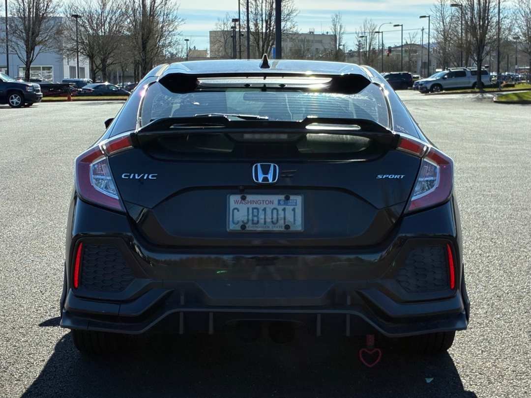 2017 Honda Civic Sport - Image 6