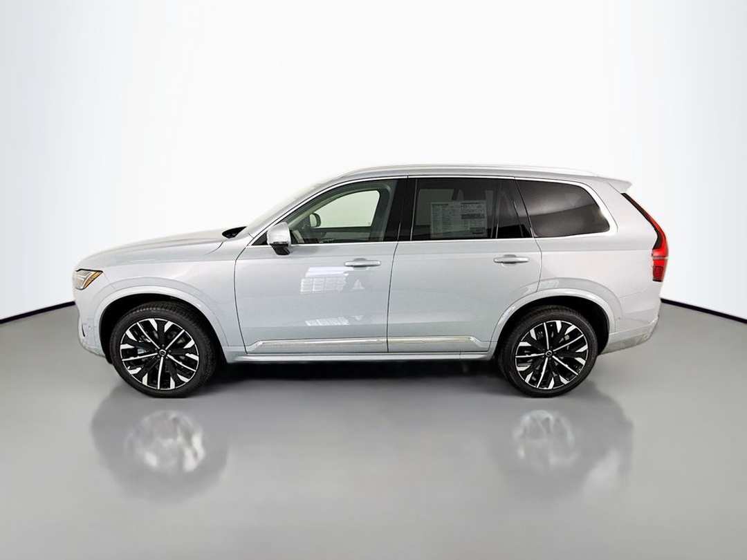 2026 Volvo Xc90 B6 Ultra - Image 2