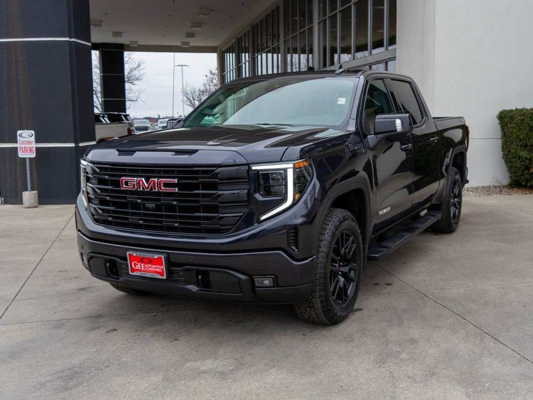 2026 GMC Sierra 1500 Elevation - Image 3