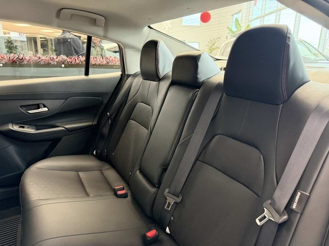 2026 Nissan Sentra SR - Image 31