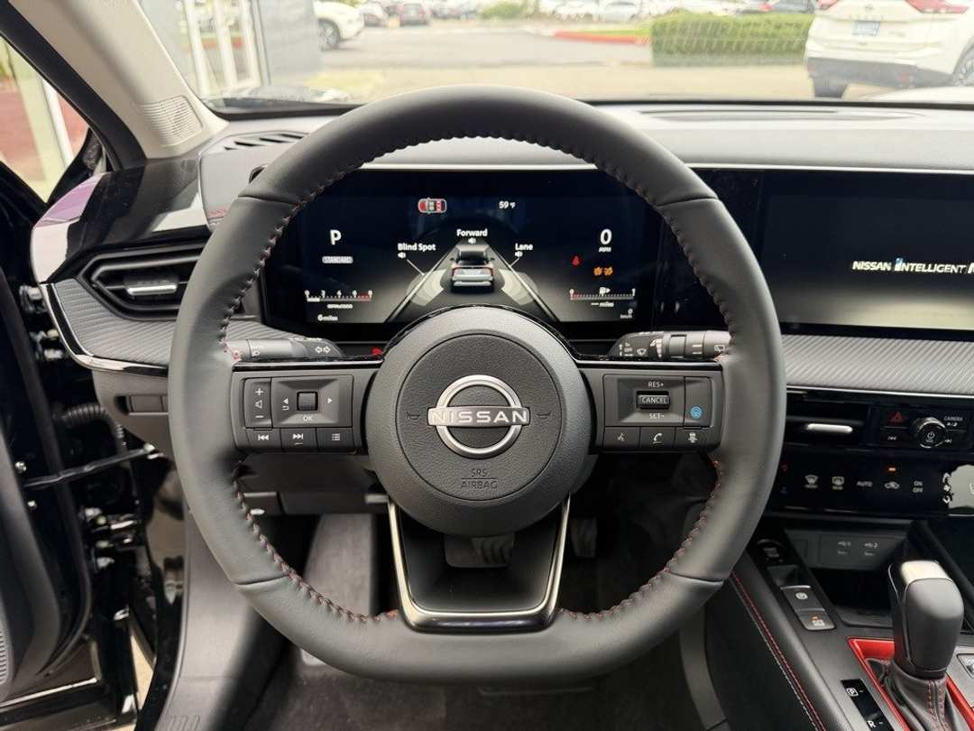 2026 Nissan Kicks SR - Image 18