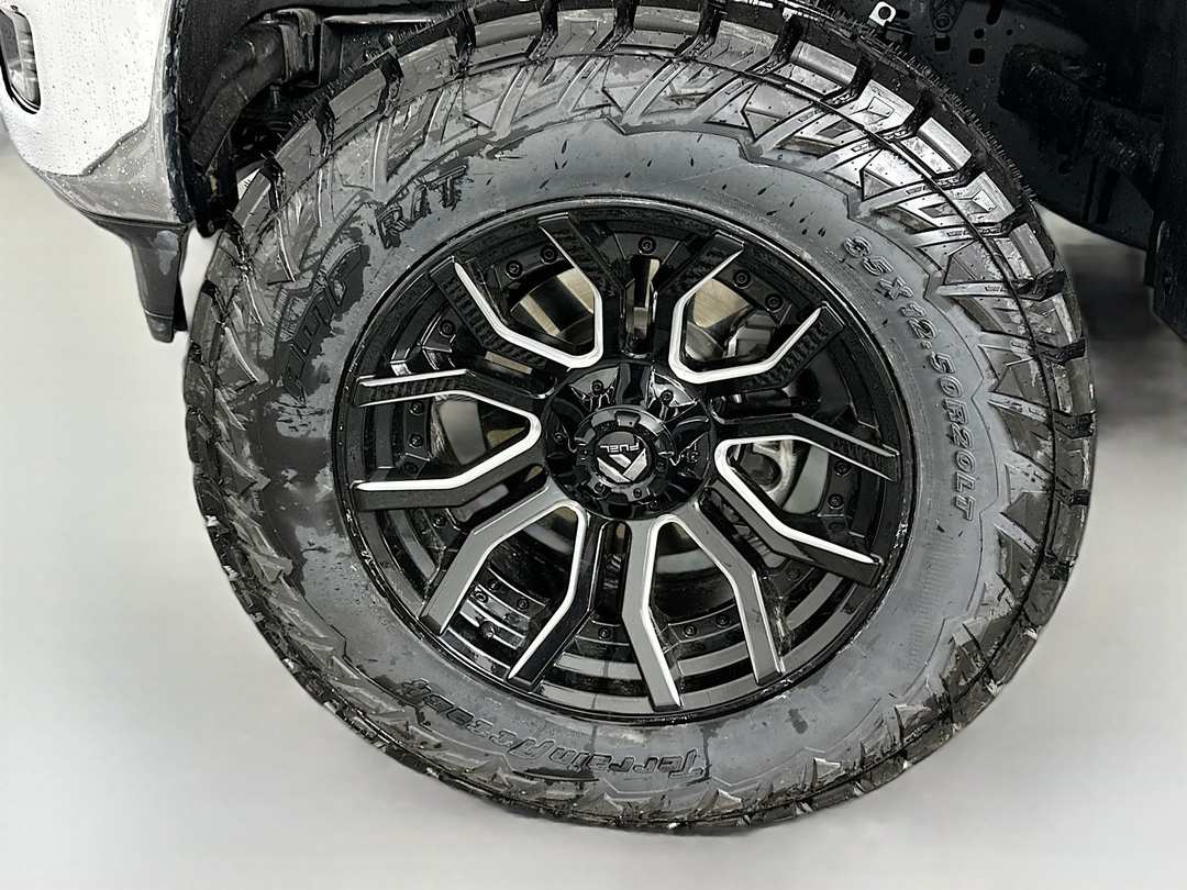 2025 Ford F-150 XLT - Image 29