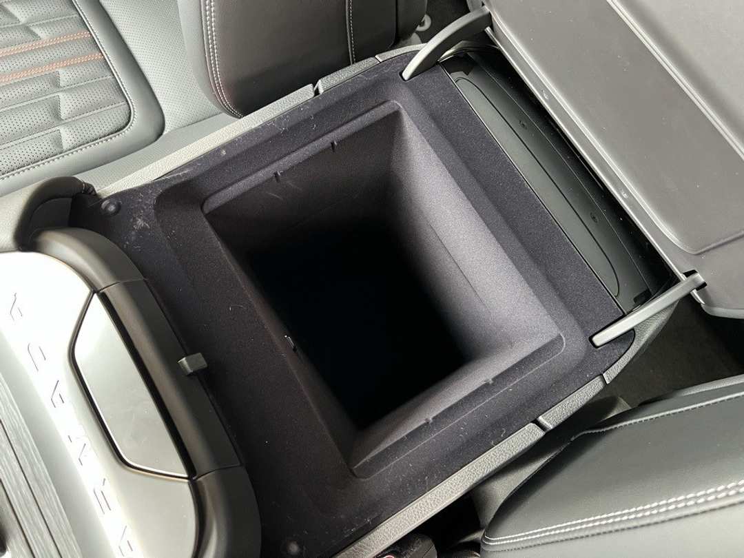 2026 Nissan Armada PRO4X - Image 25