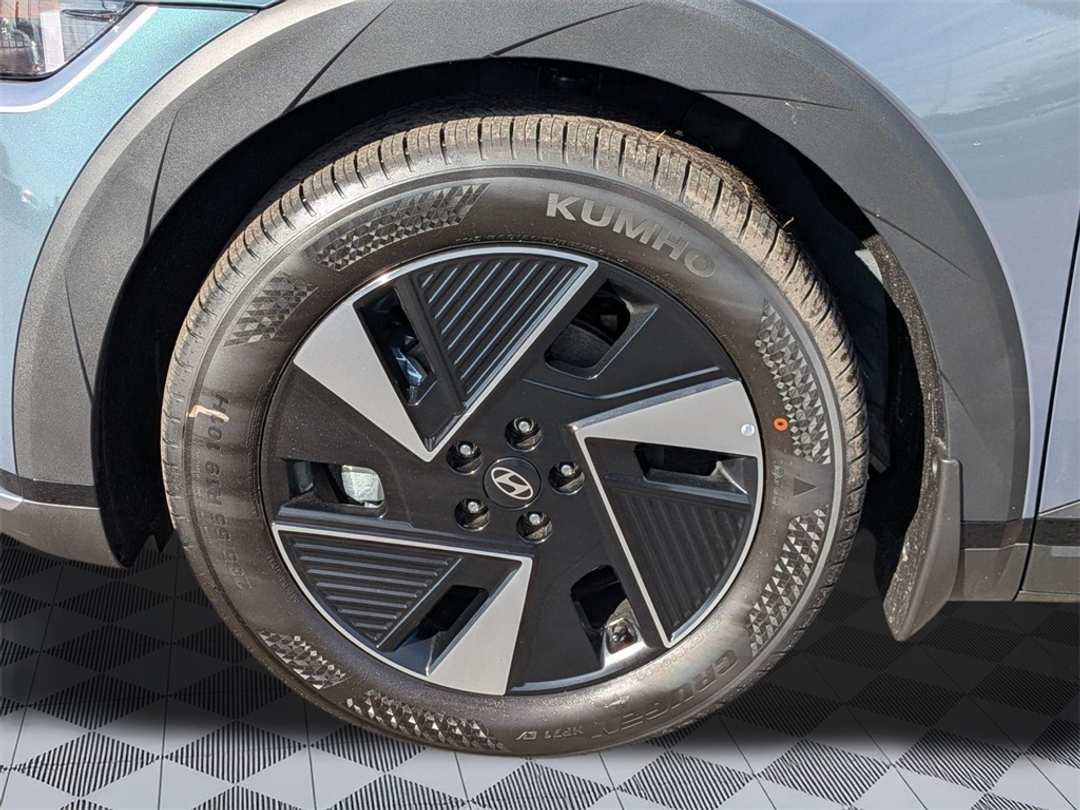 2026 Hyundai Ioniq 5 SEL - Image 36