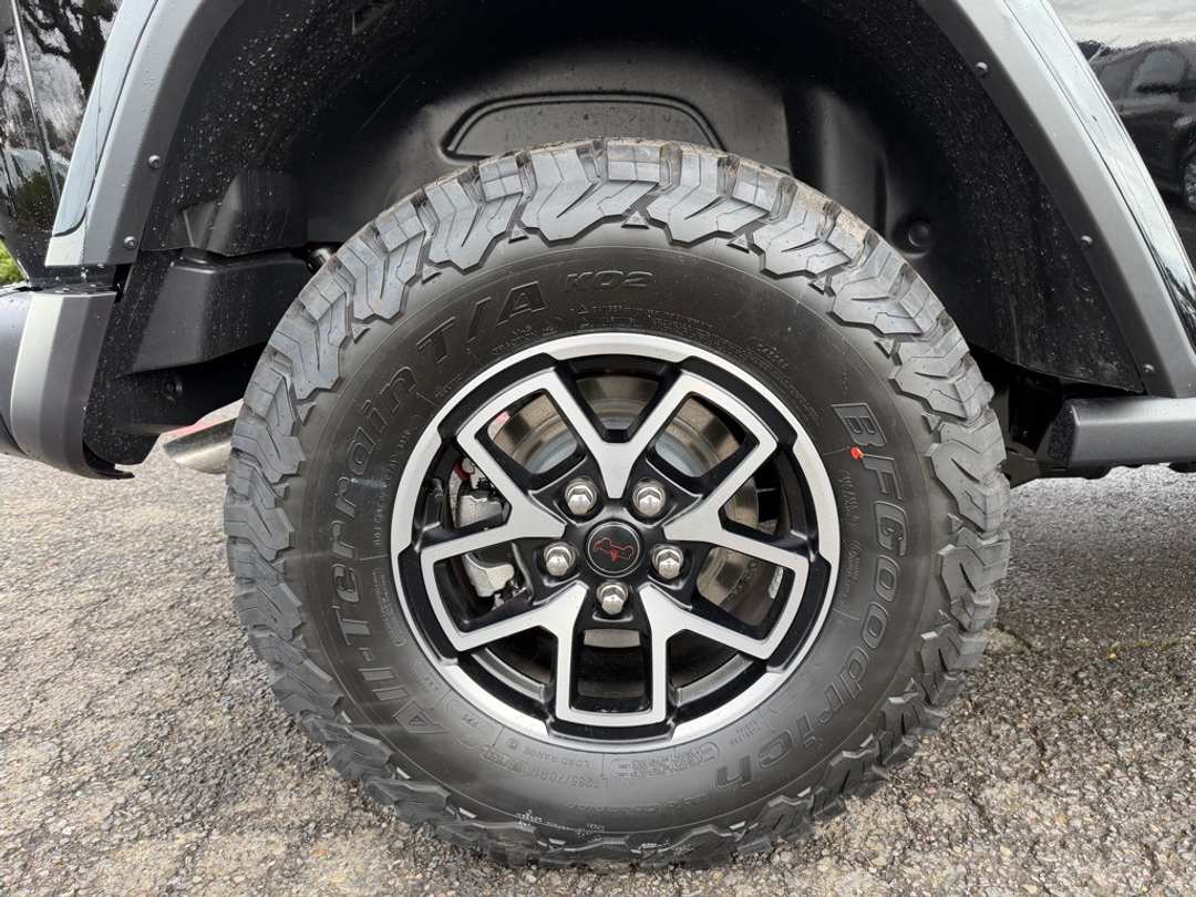 2026 Jeep Wrangler Rubicon - Image 10