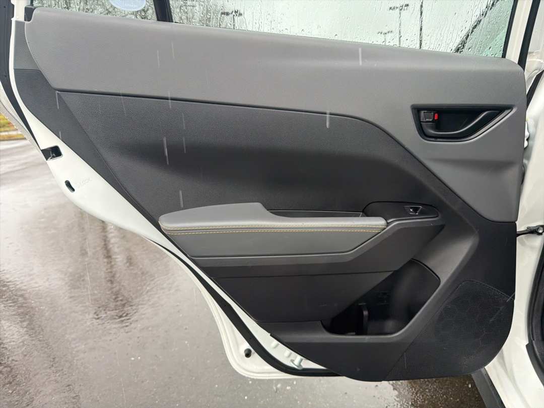 2025 Subaru Crosstrek Sport - Image 17