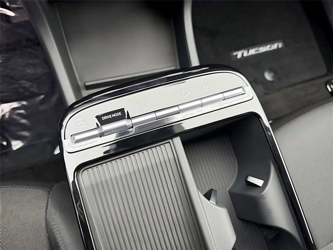 2026 Hyundai Tucson SEL - Image 24