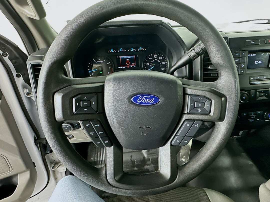 2020 Ford F-150 XL - Image 12
