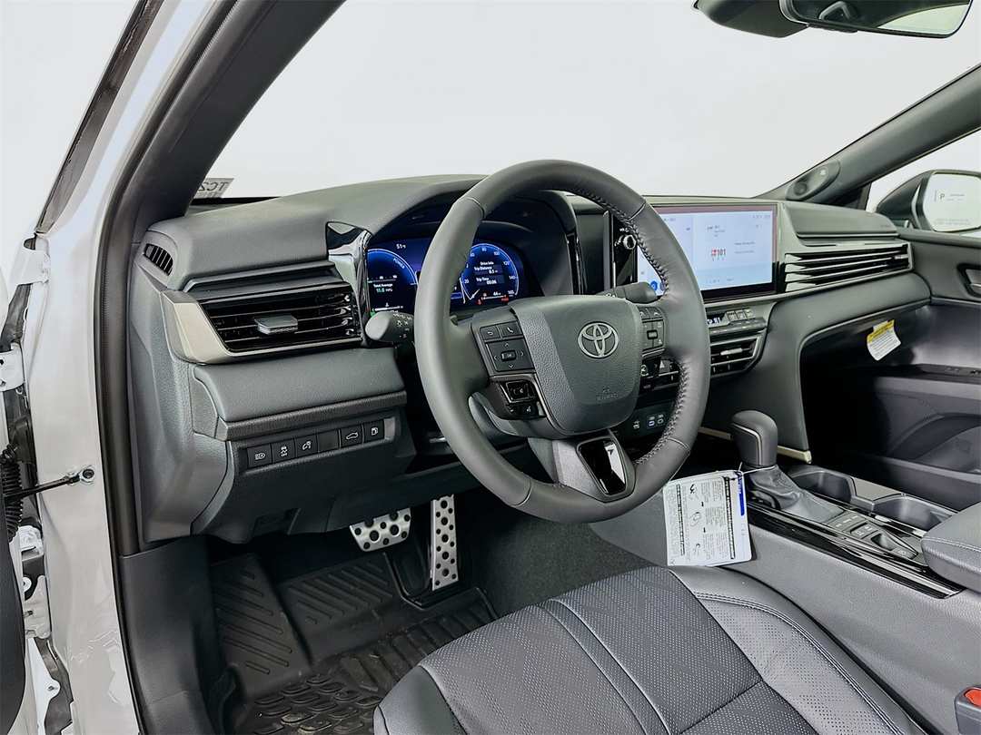 2026 Toyota Camry XSE - Image 9
