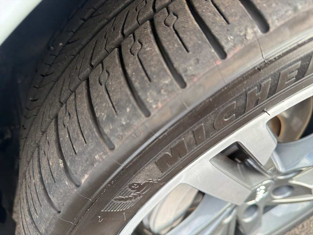 2018 Audi A4 2.0T Premium Plus - Image 10