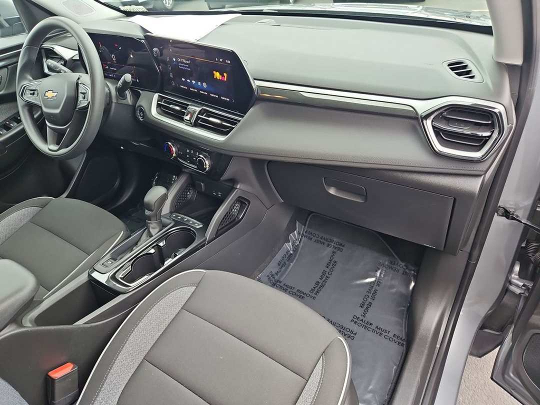 2025 Chevrolet Trailblazer LT - Image 29