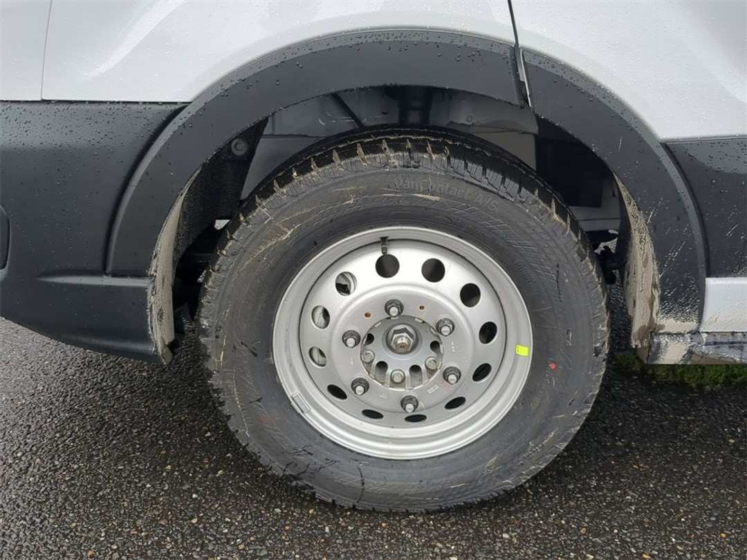 2026 Ford Transit-350 Base - Image 31