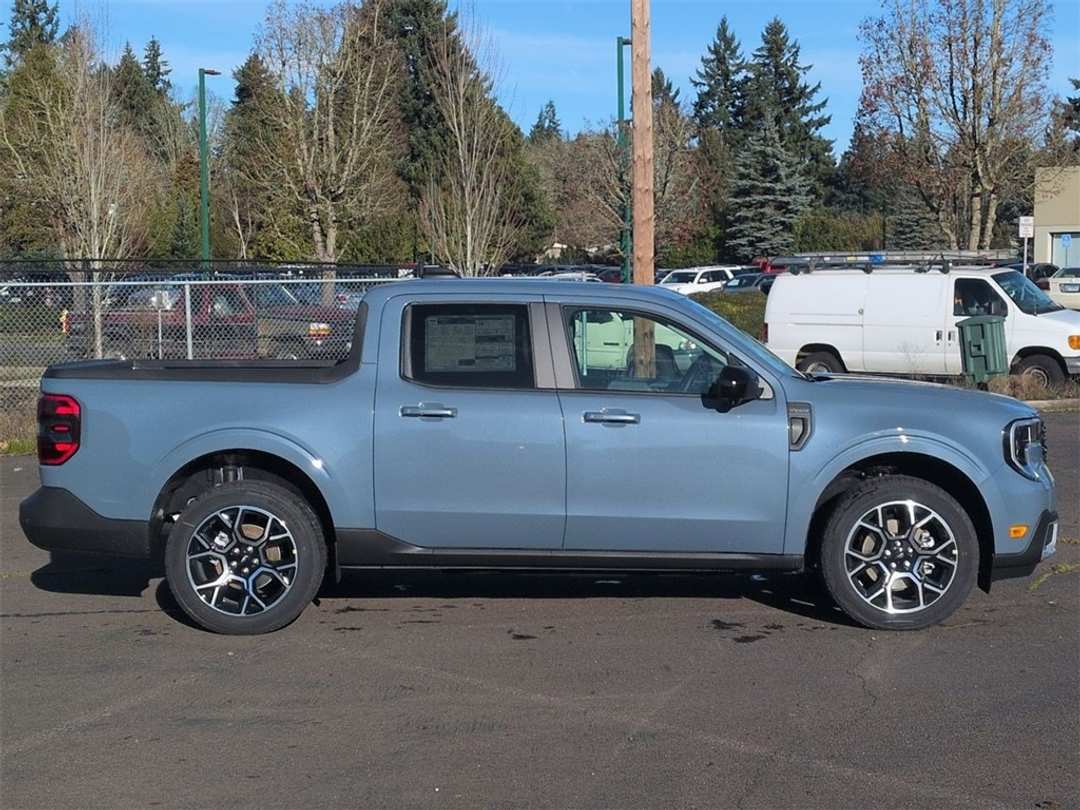 2026 Ford Maverick Lariat - Image 6