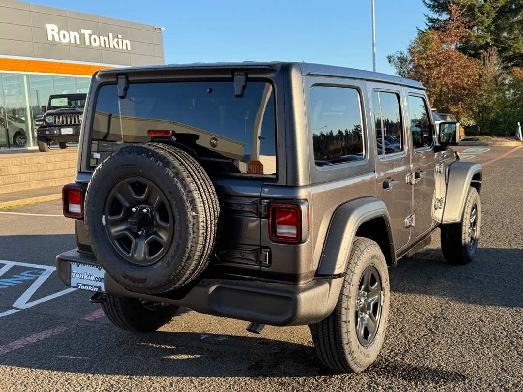 2026 Jeep Wrangler Sport - Image 8