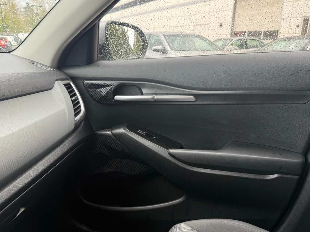 2024 Kia Seltos LX - Image 16