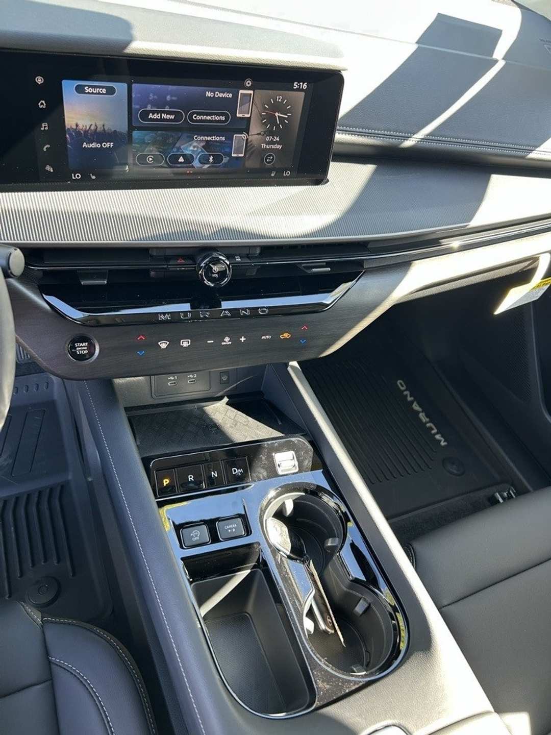 2025 Nissan Murano SV - Image 18