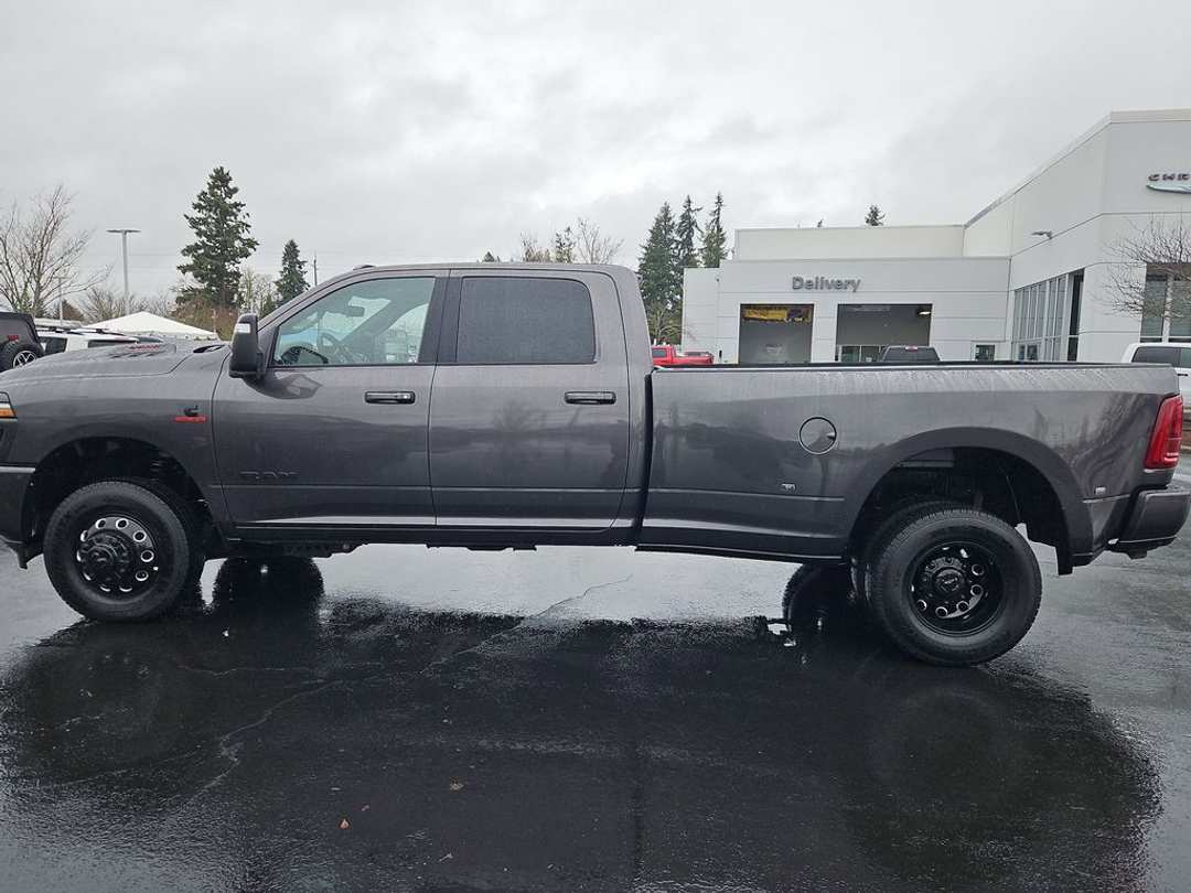 2025 Ram 3500 Laramie - Image 3