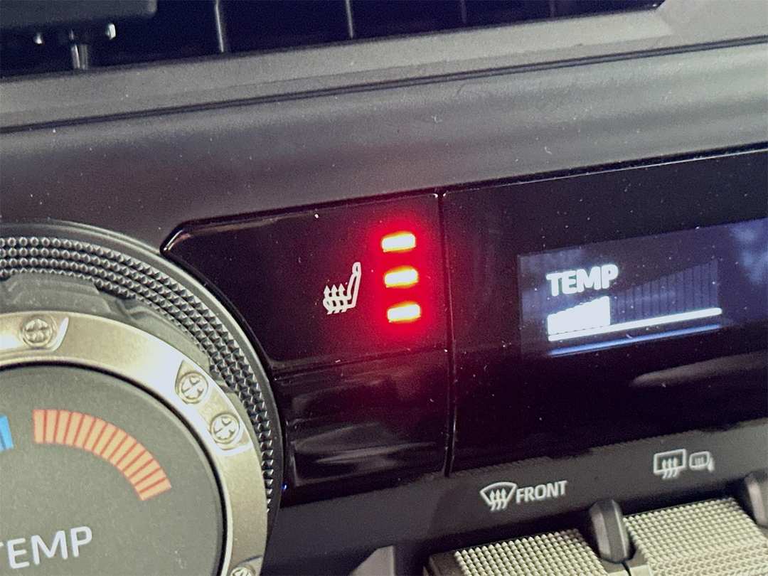 2025 Toyota Tacoma SR5 - Image 20