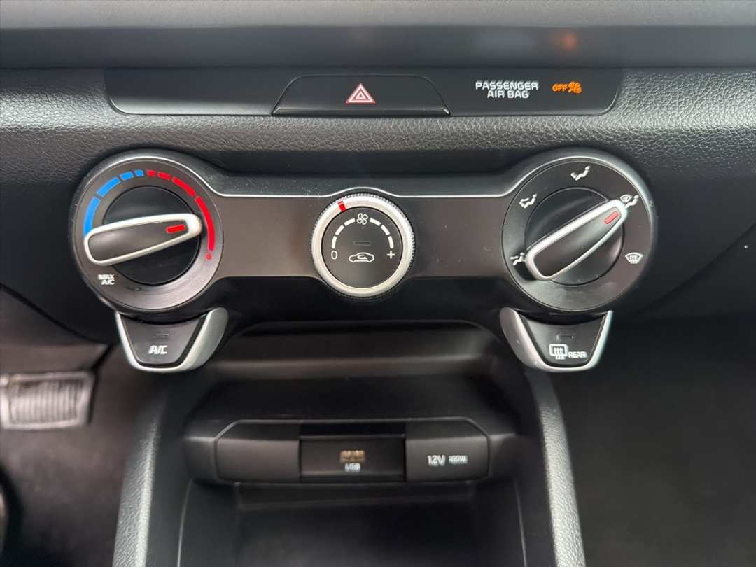 2021 Kia Rio LX - Image 33