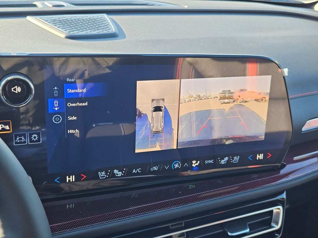 2026 Chevrolet Traverse RS - Image 21