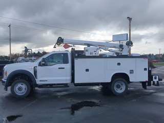 2024 Ford F-550Sd XL