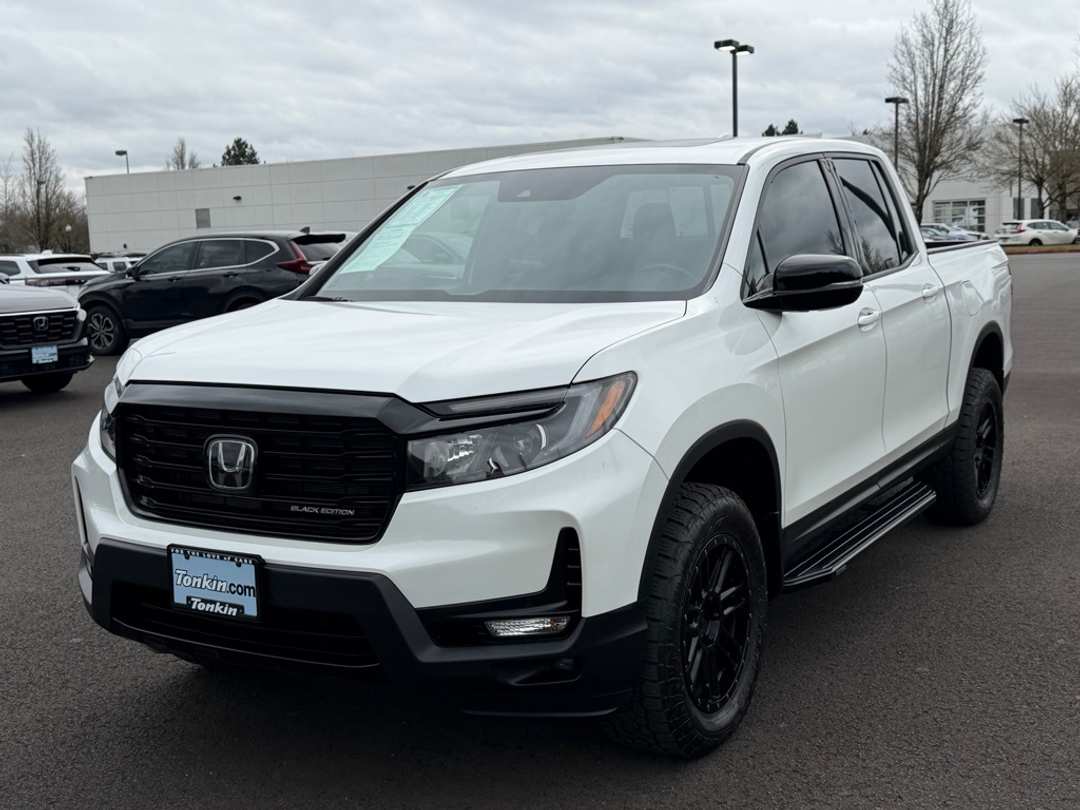 2022 Honda Ridgeline Black Edition - Image 4