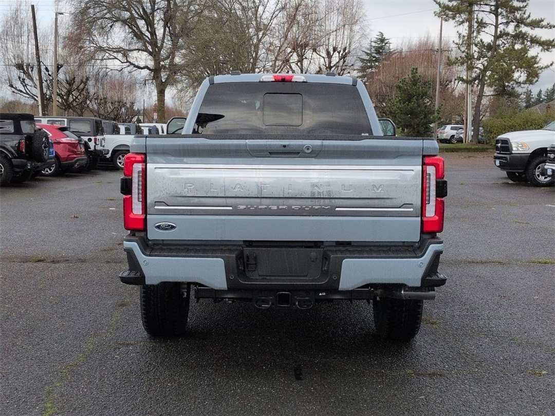 2026 Ford F-350Sd Platinum - Image 4