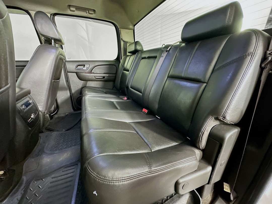 2007 Chevrolet Silverado 2500Hd LTZ - Image 26