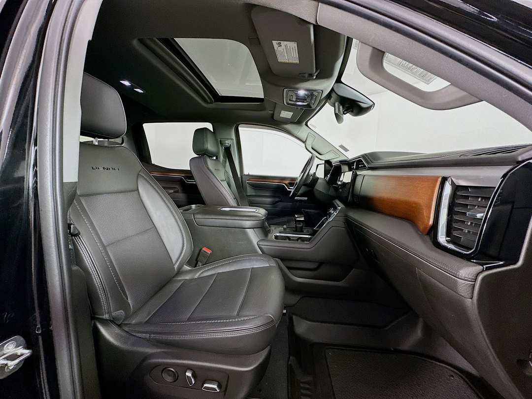 2022 GMC Sierra 1500 Denali - Image 31