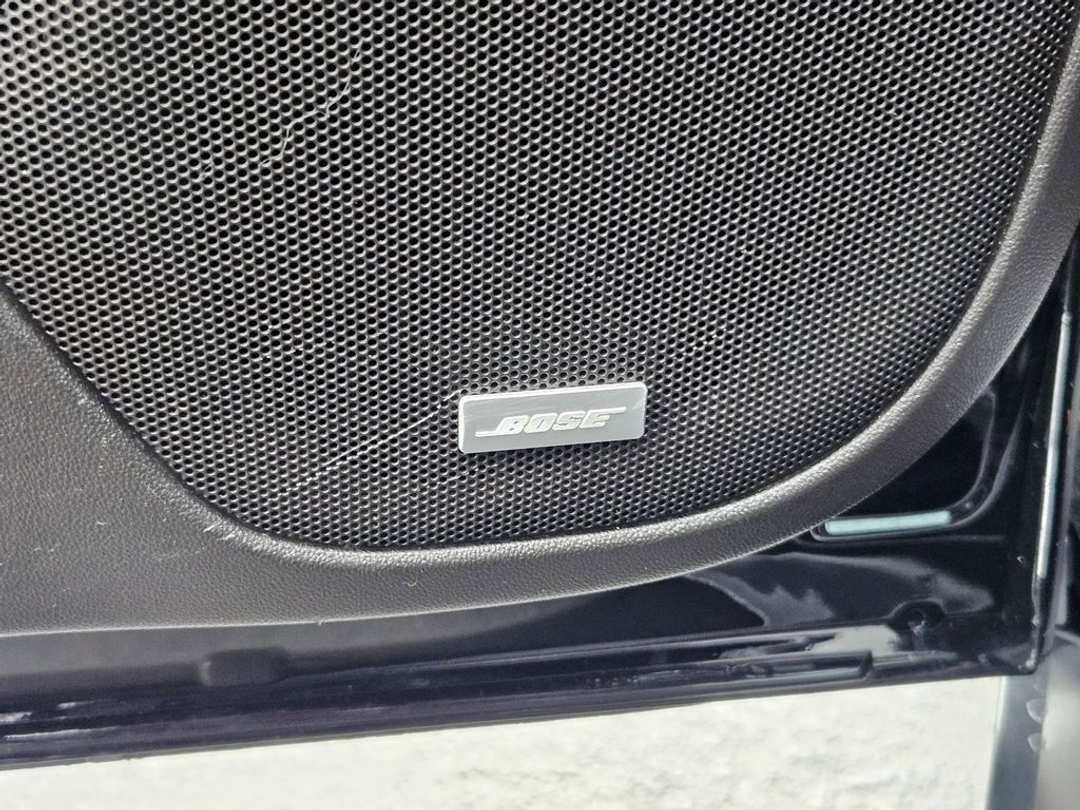 2021 GMC Acadia AT4 - Image 12