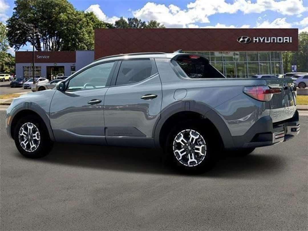 2026 Hyundai Santa Cruz XRT - Image 4