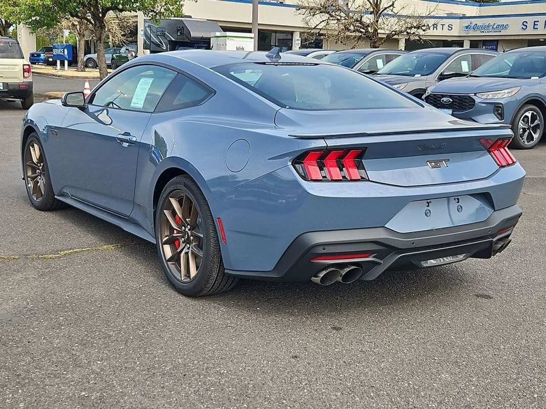 2025 Ford Mustang GT Premium - Image 3