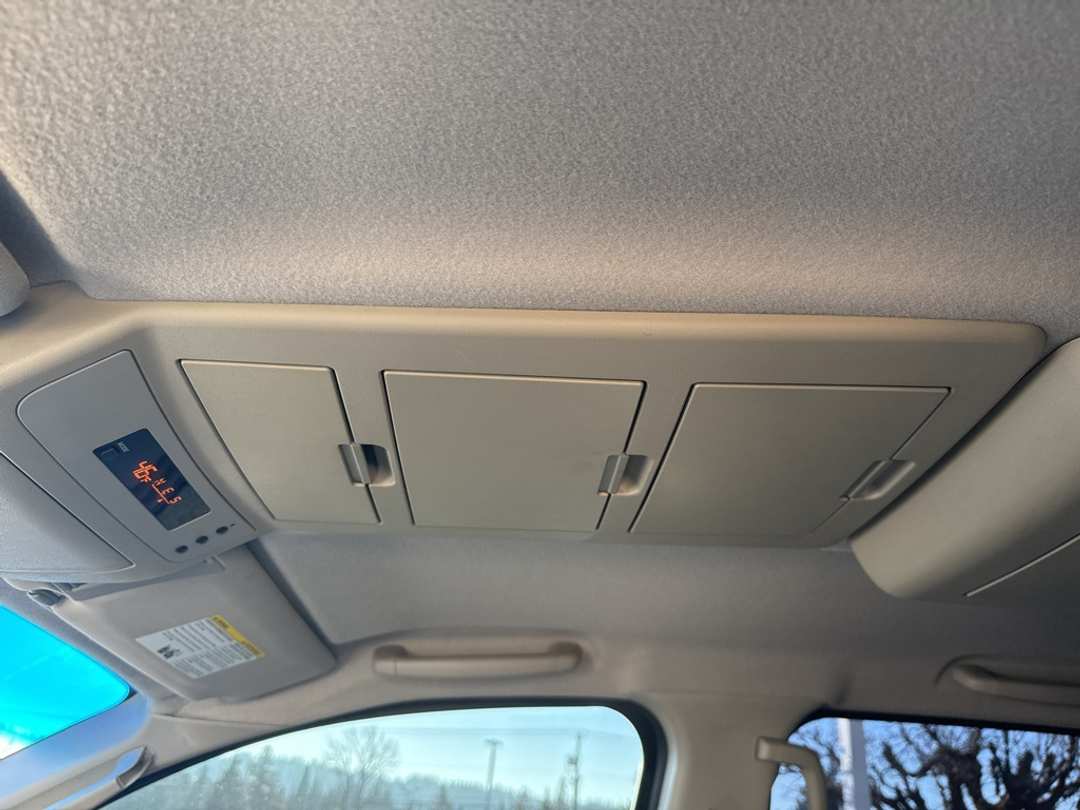 2007 Nissan Titan SE - Image 23