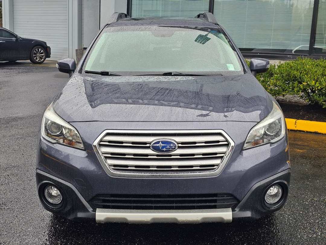 2016 Subaru Outback 2.5i - Image 2