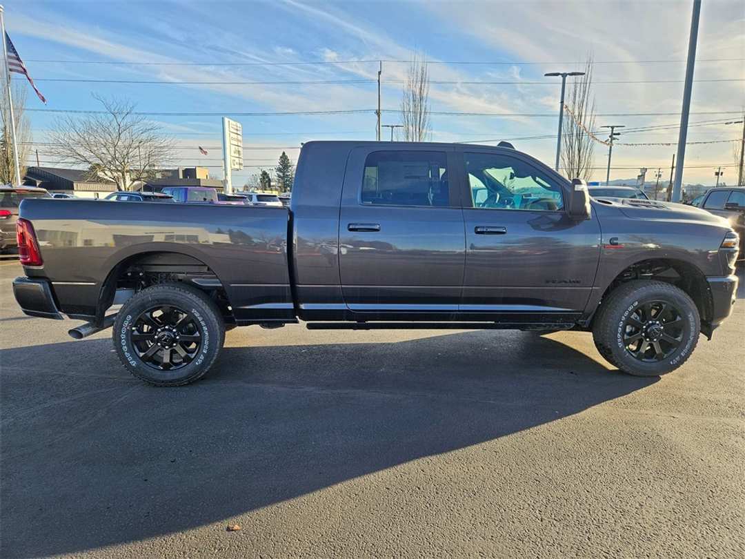 2026 Ram 2500 Laramie - Image 7