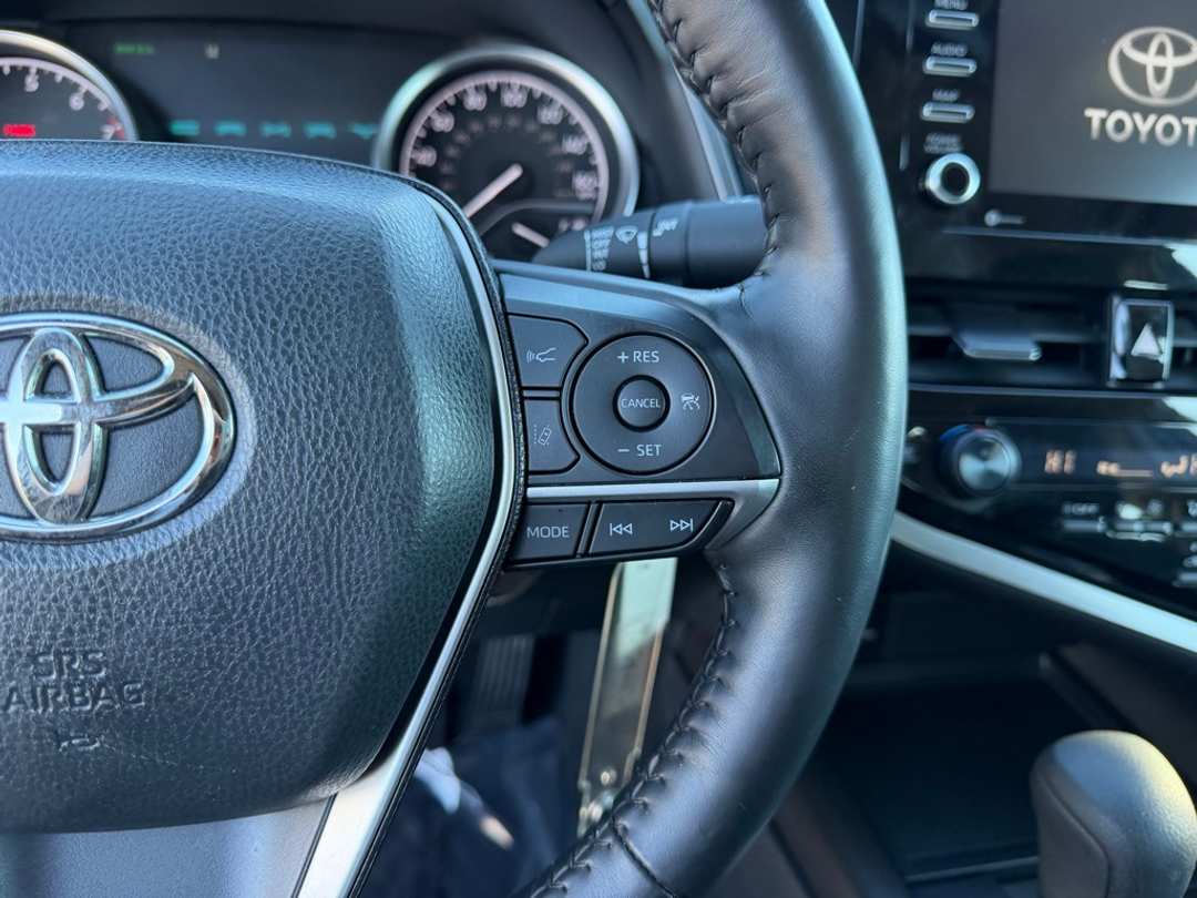 2024 Toyota Camry LE - Image 19