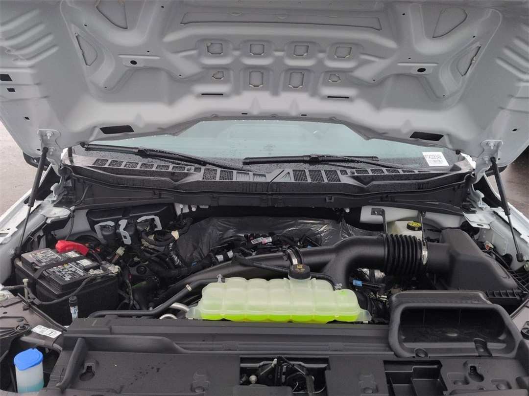 2026 Ford F-150 STX - Image 32