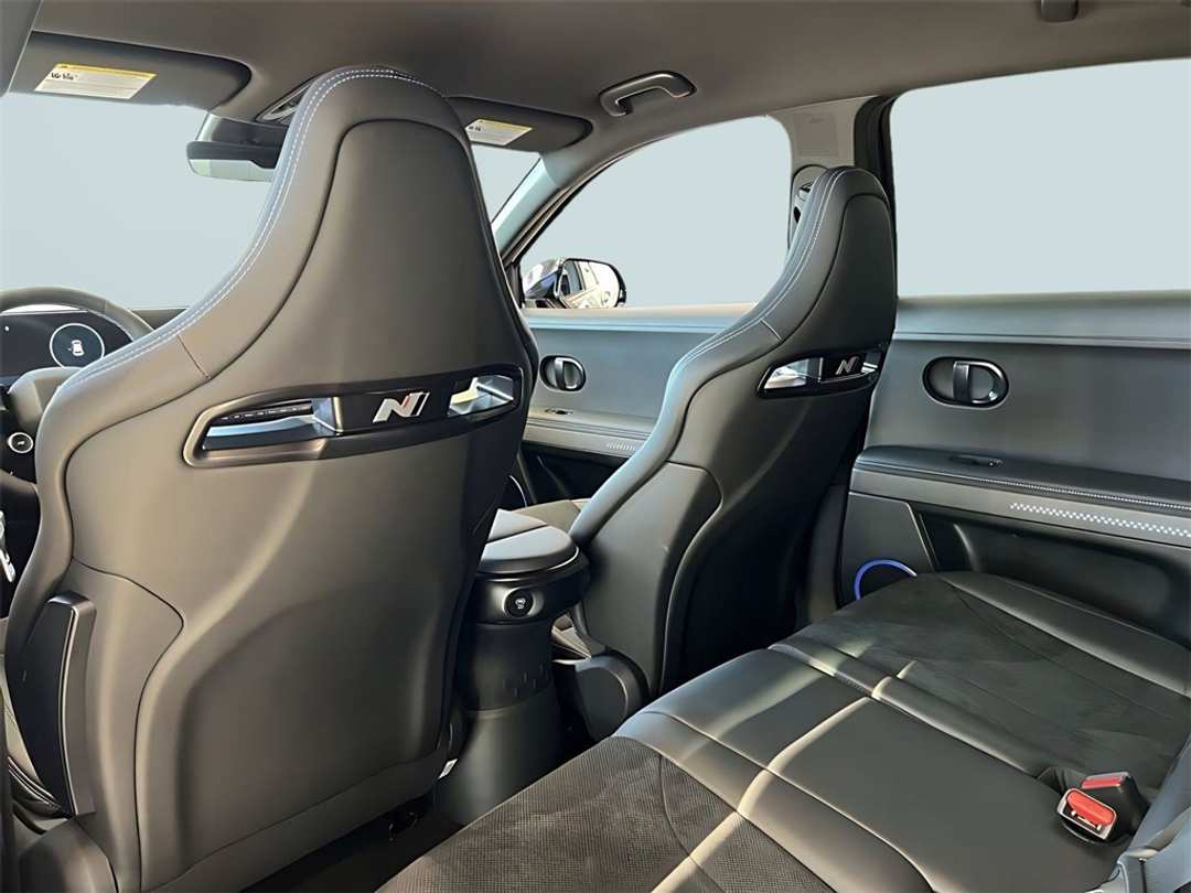 2025 Hyundai Ioniq 5 N Base - Image 25