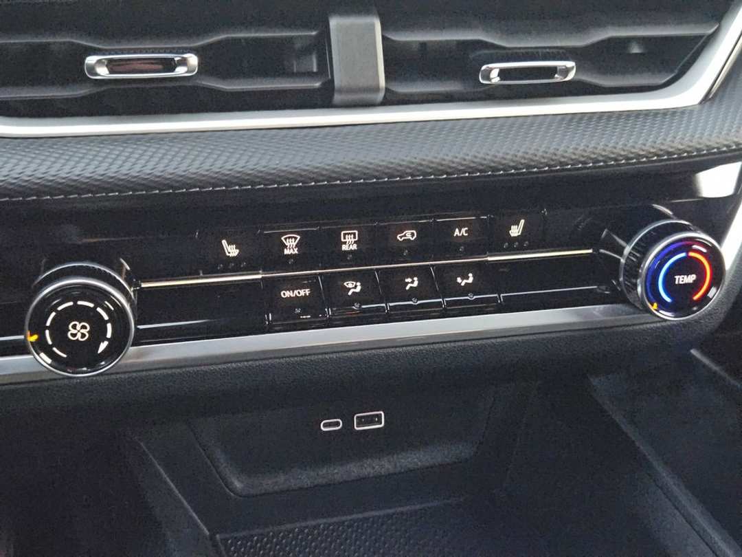 2026 Chevrolet Equinox LT - Image 22