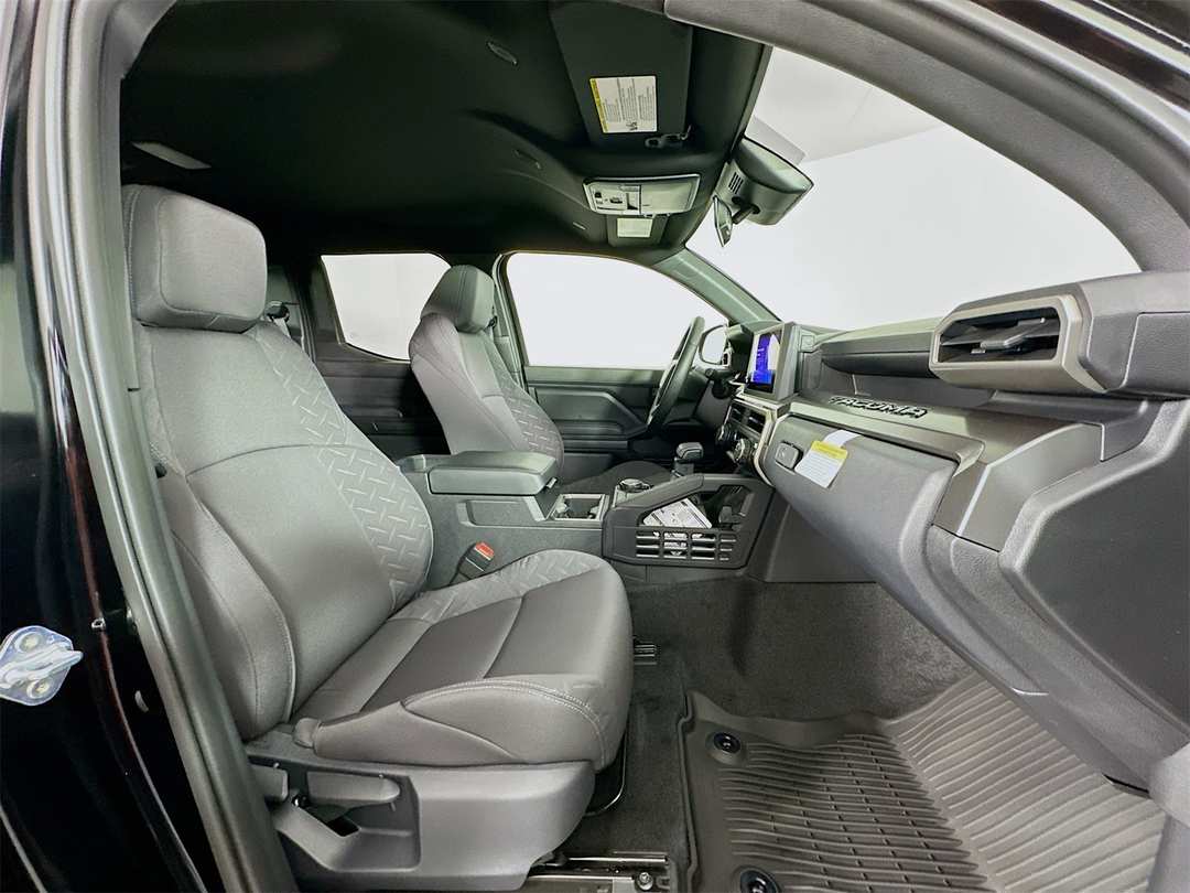 2025 Toyota Tacoma SR5 - Image 27