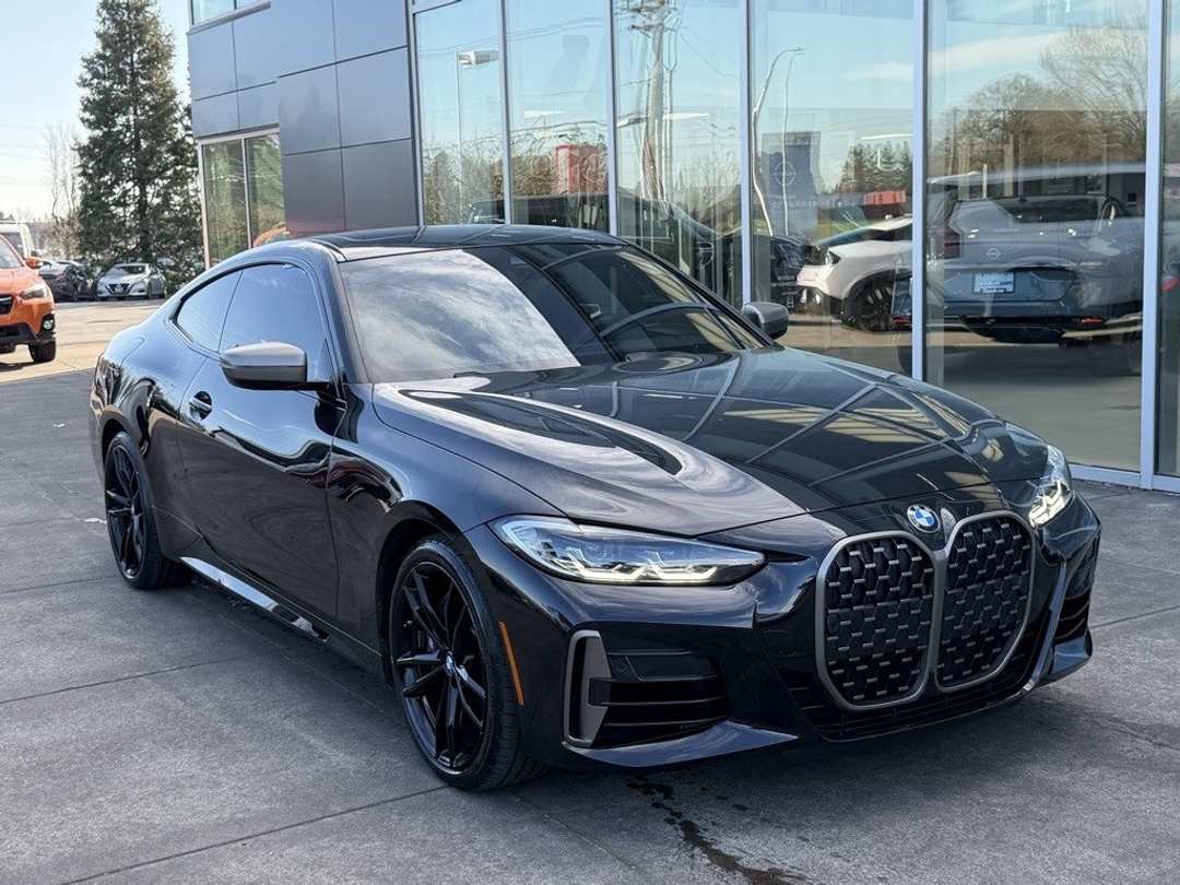 2024 BMW 4 Series M440i xDrive - Image 2