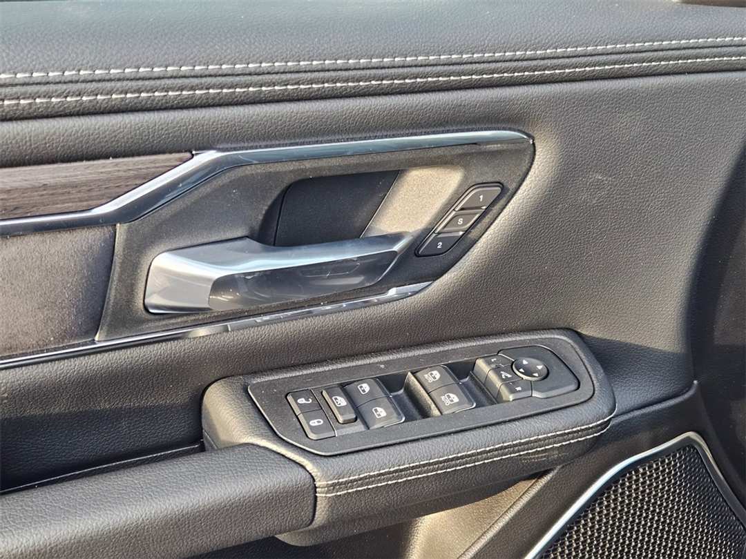 2026 Ram 1500 Laramie - Image 11