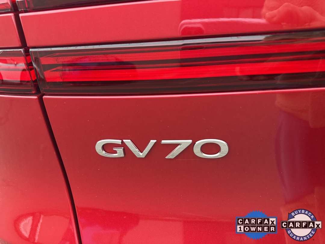 2025 Genesis Gv70 2.5T Sport Prestige - Image 10