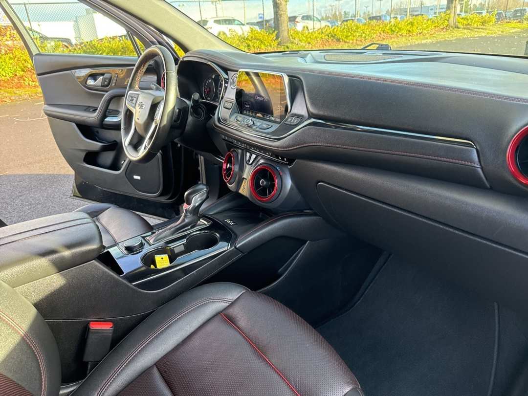 2022 Chevrolet Blazer RS - Image 30